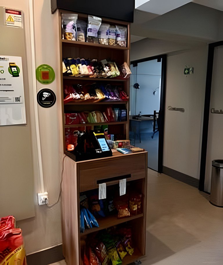 Studio em Perdizes com lava e seca e próx ao Allianz